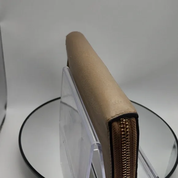 Tory Burch Harper Continental Zip Wallet - Picture 10 of 11